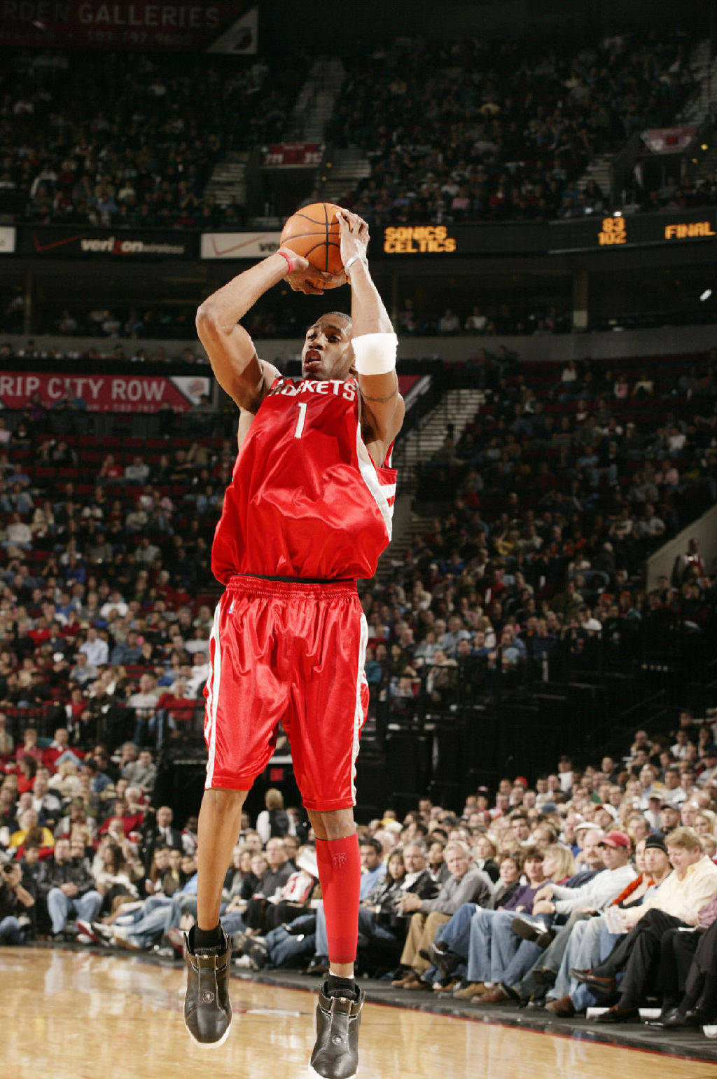 德天空：马竞正在关注霍芬海姆前锋伦佩尔，多支德甲球队也有意（德天空：马竞有意霍芬海姆前锋伦佩尔，多家德甲球队同样关注）