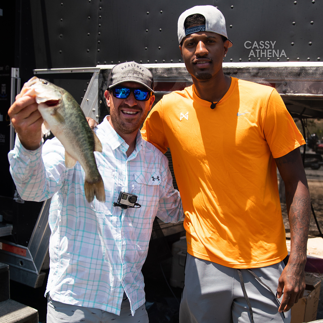 韩足晚报（2025.12.3）韩国女足五球惨败荷兰（韩足晚报（2025.12.3）荷兰五球击败韩国女足）