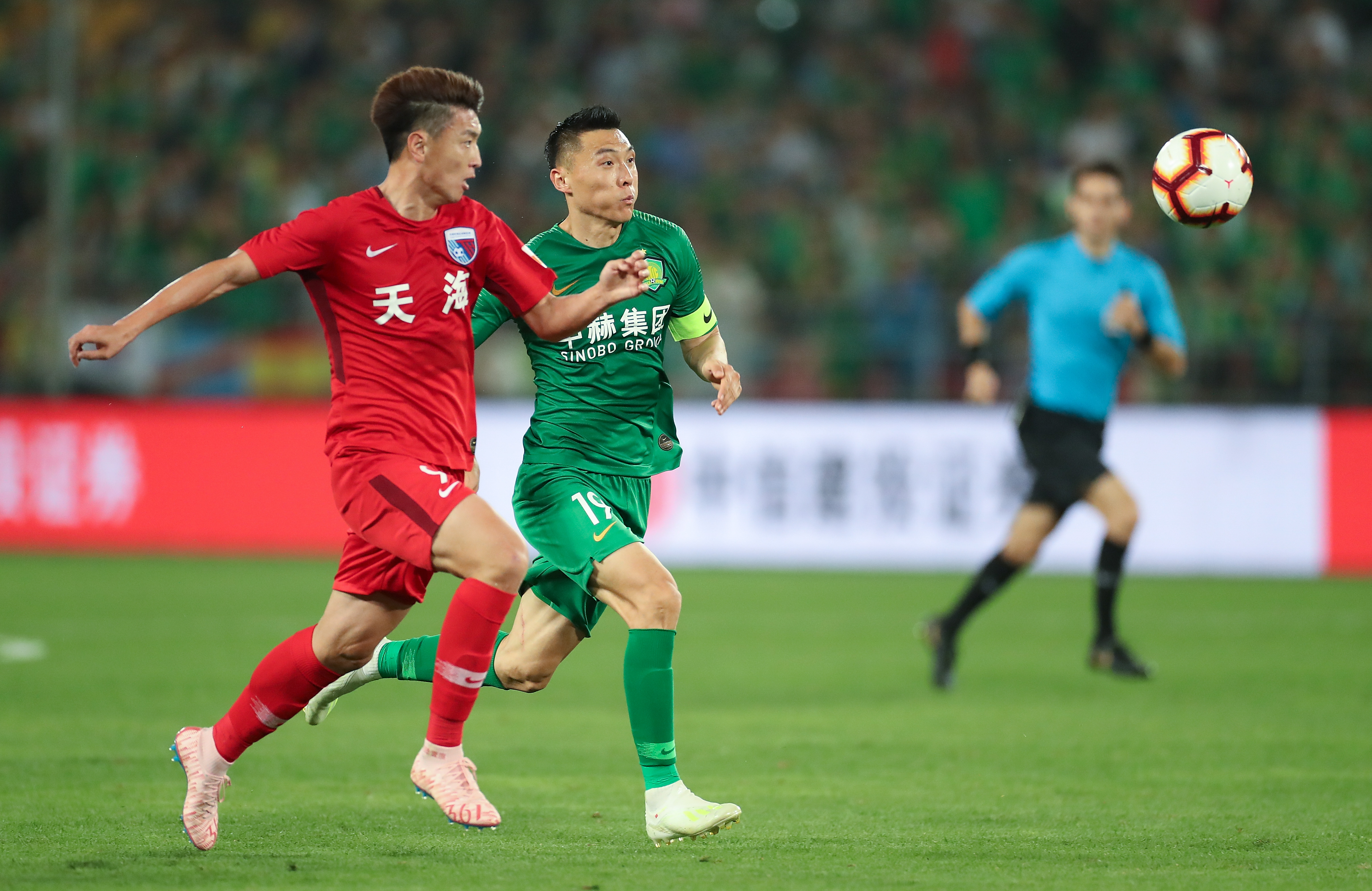 斯基拉：意足协主席提出联赛改革方案，减少意甲降级球队数量（斯基拉：意足协主席倡议联赛改革，意甲降级名额或将减少）