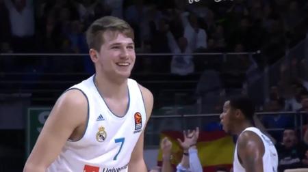 英超最新积分战报：利物浦被绝平，阿森纳爆冷落败，切尔西丢分（英超积分榜更新：利物浦遭绝平，阿森纳爆冷告负，切尔西再失分）