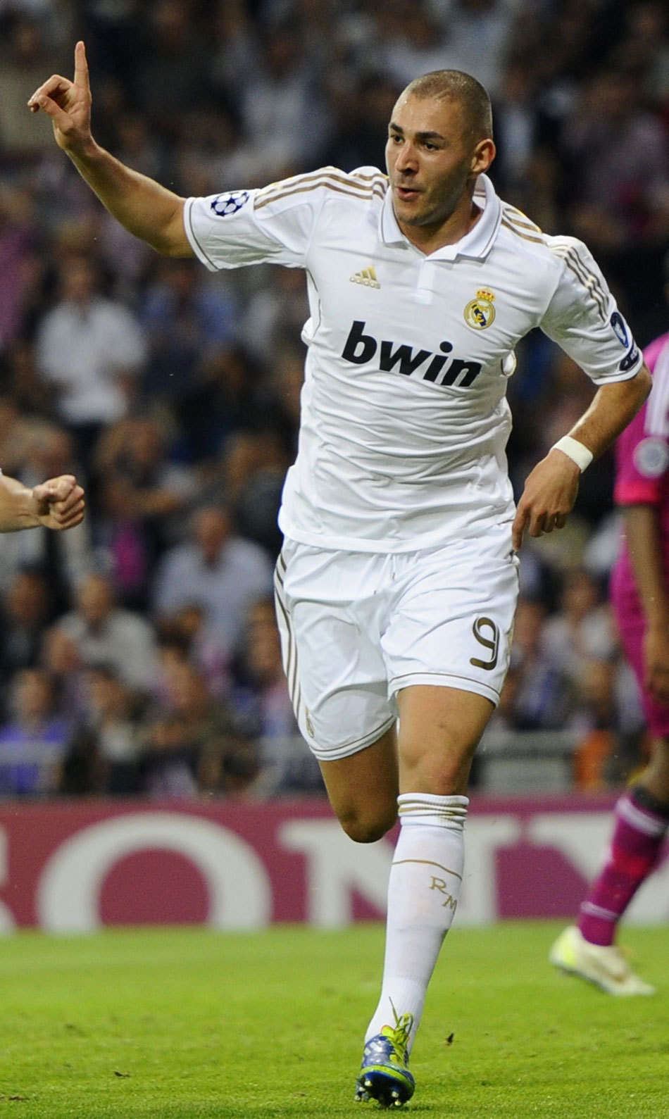 奥古斯托谈退役：是时候做一个百分百称职的丈夫和父亲了（奥古斯托谈退役：是时候全心全意做一名合格的丈夫和父亲）