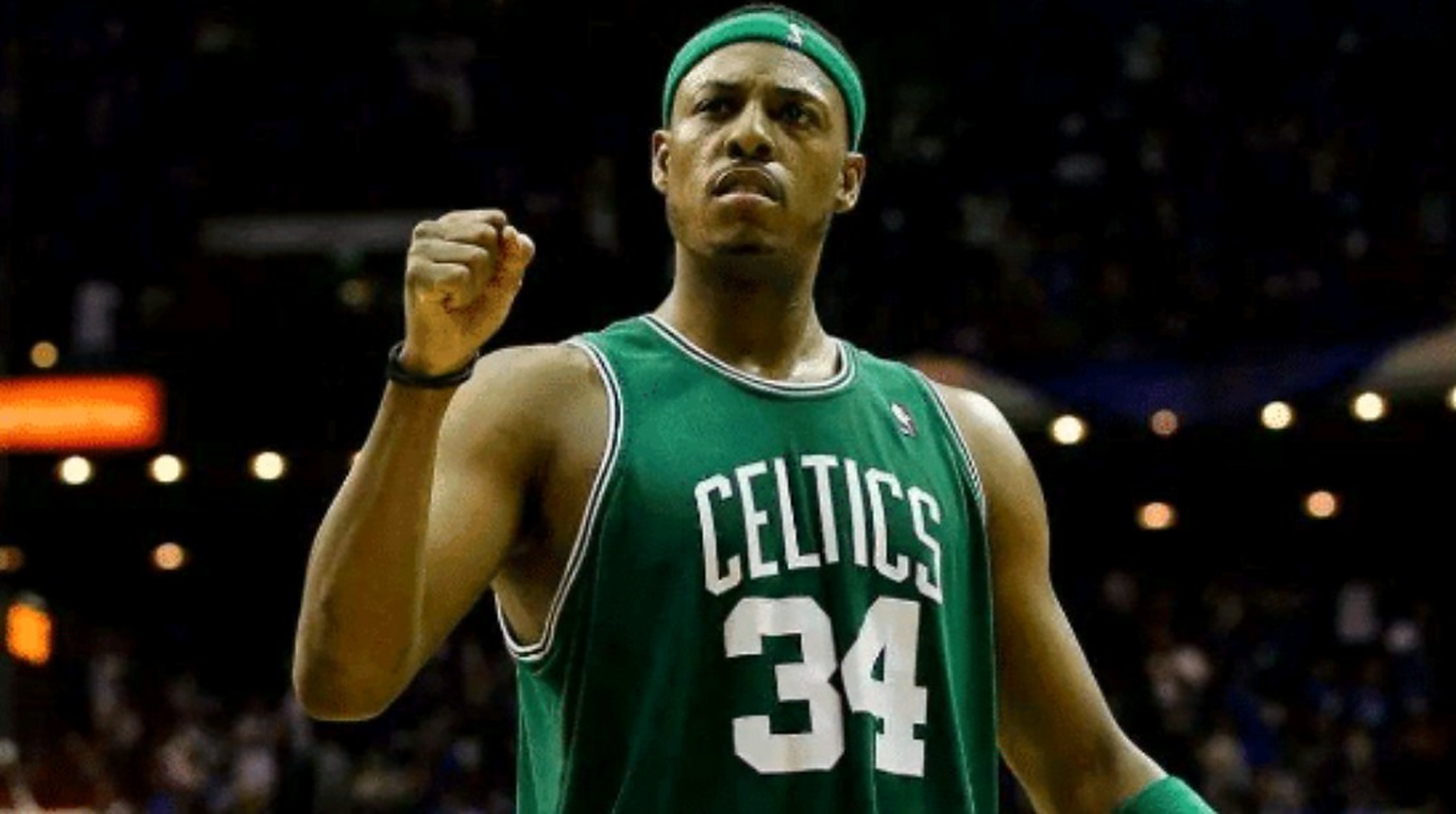 打替补这么猛？波杰13中7得21分8板7助 得分篮板助攻皆球队最高（替补爆发！波杰13投7中砍21分8篮板7助攻，三项数据均队内最高）